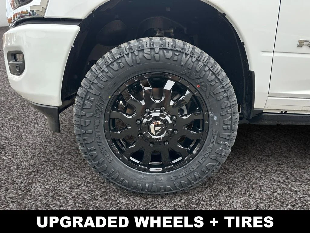 New 2026 Bright White Clear-Coat Exterior Paint RAM Laramie image 10