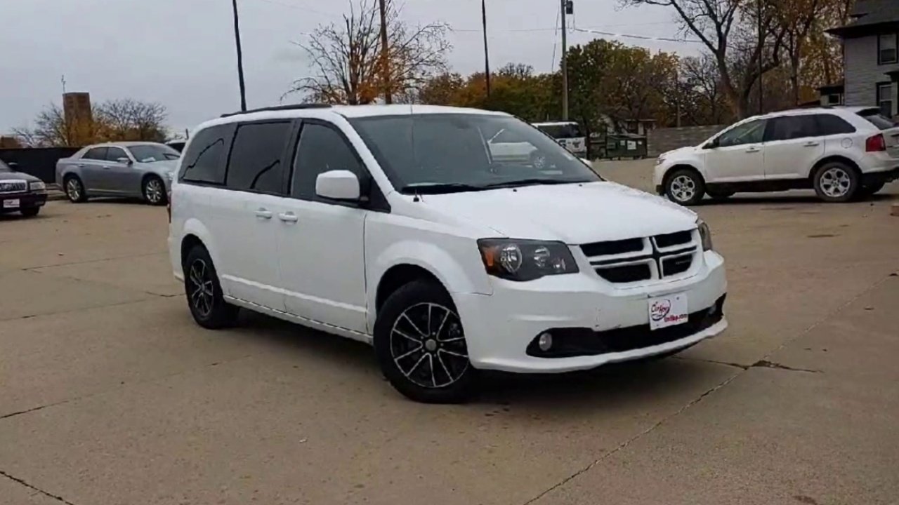 2019 Dodge Grand Caravan GT photo 3