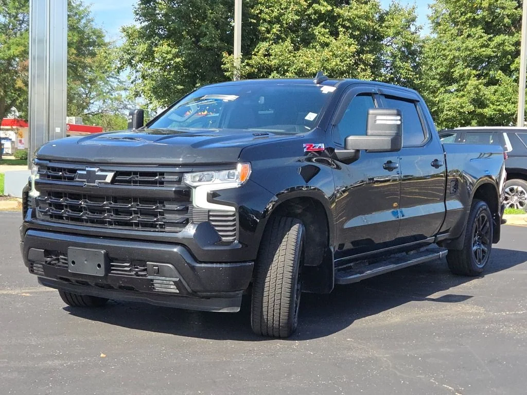 Used 2024 Black Chevrolet RST image 3