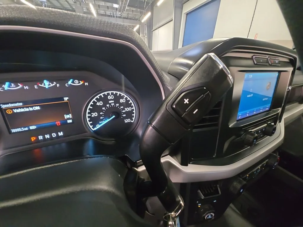 Used 2022 White Ford XL image 18