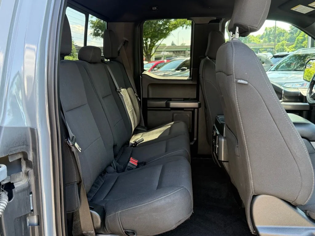 Used 2019 Black Ford XLT image 30
