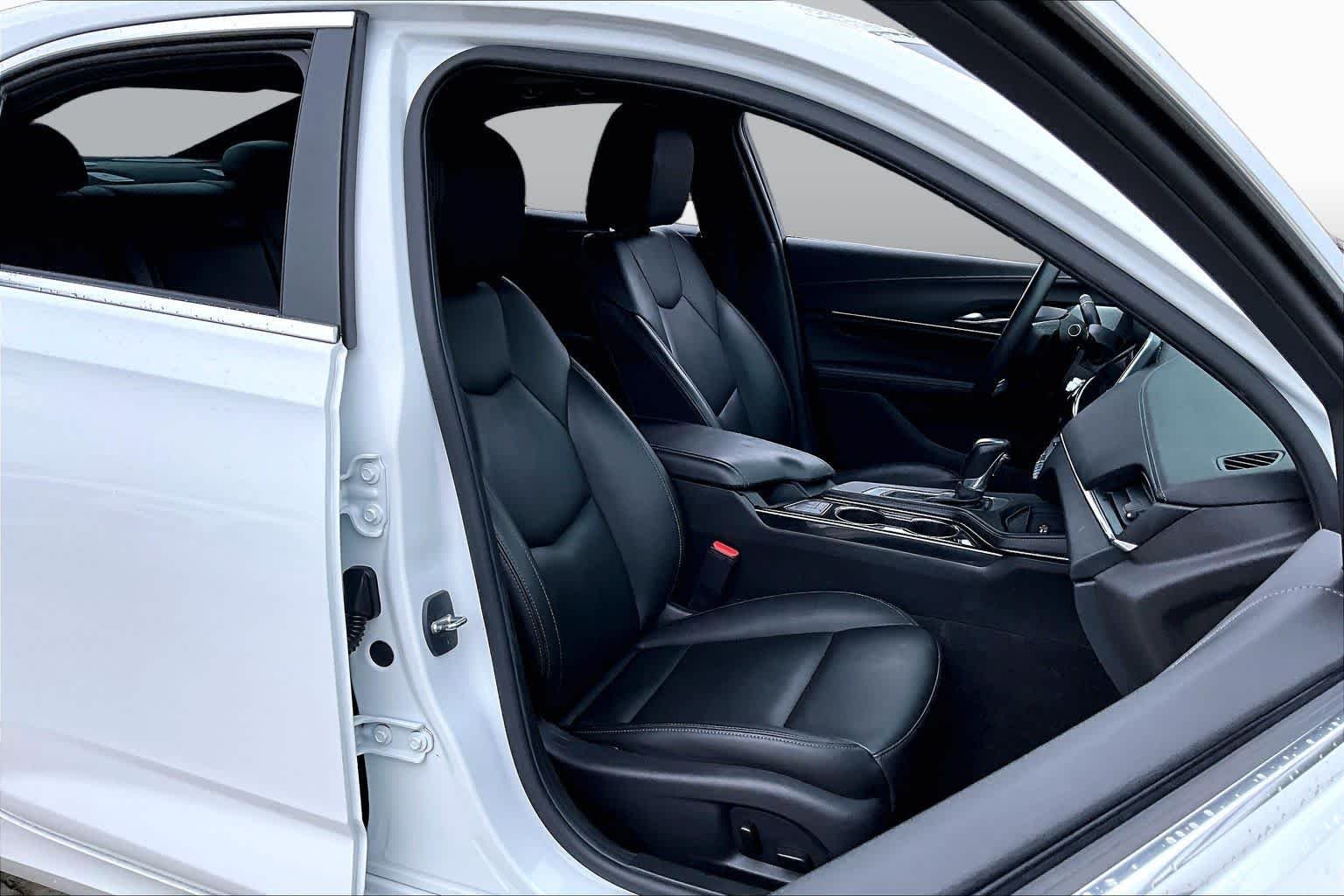 Pre-Owned 2023 Cadillac CT4 Luxury