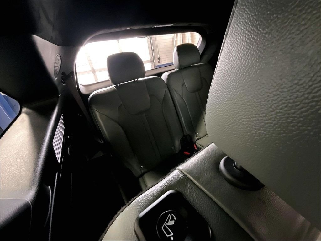 Used 2024 Brown Kia X-Line SX Prestige image 17