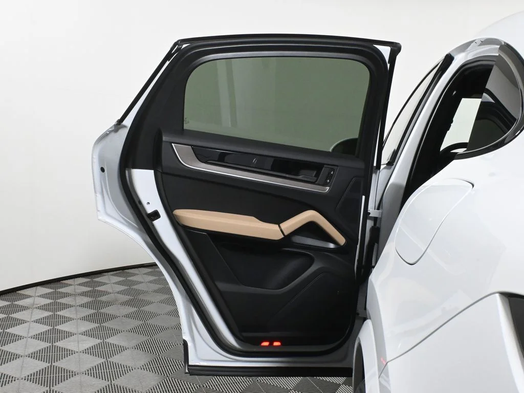 Certified Used 2026 White Porsche  image 34