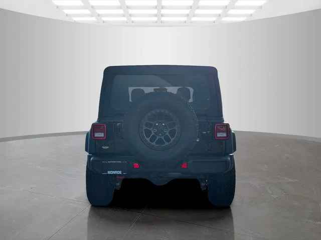 Used 2022 Black Jeep Unlimited Rubicon image 6