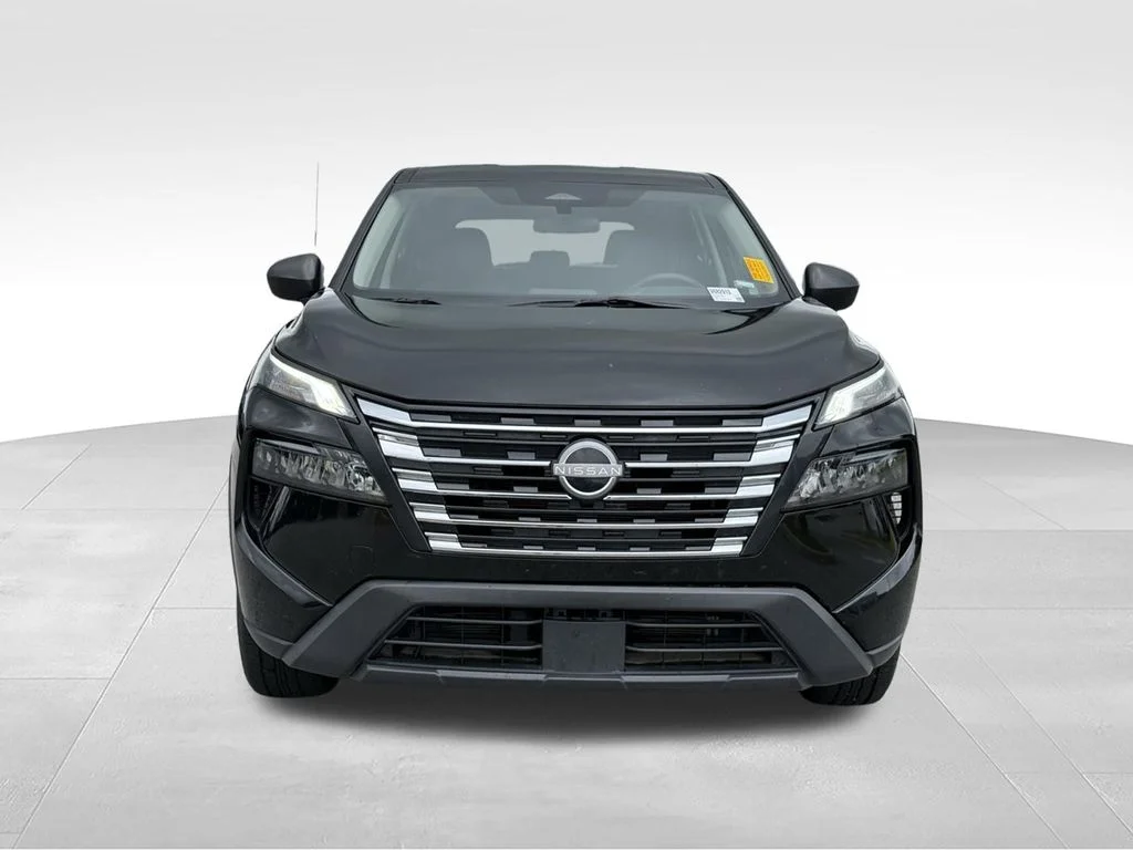 Used 2024 Black Nissan S image 22