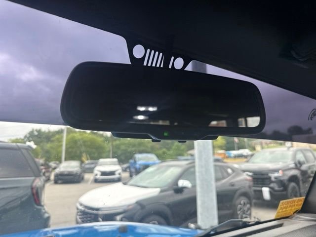 Used 2015 Blue Jeep Unlimited Sport image 30