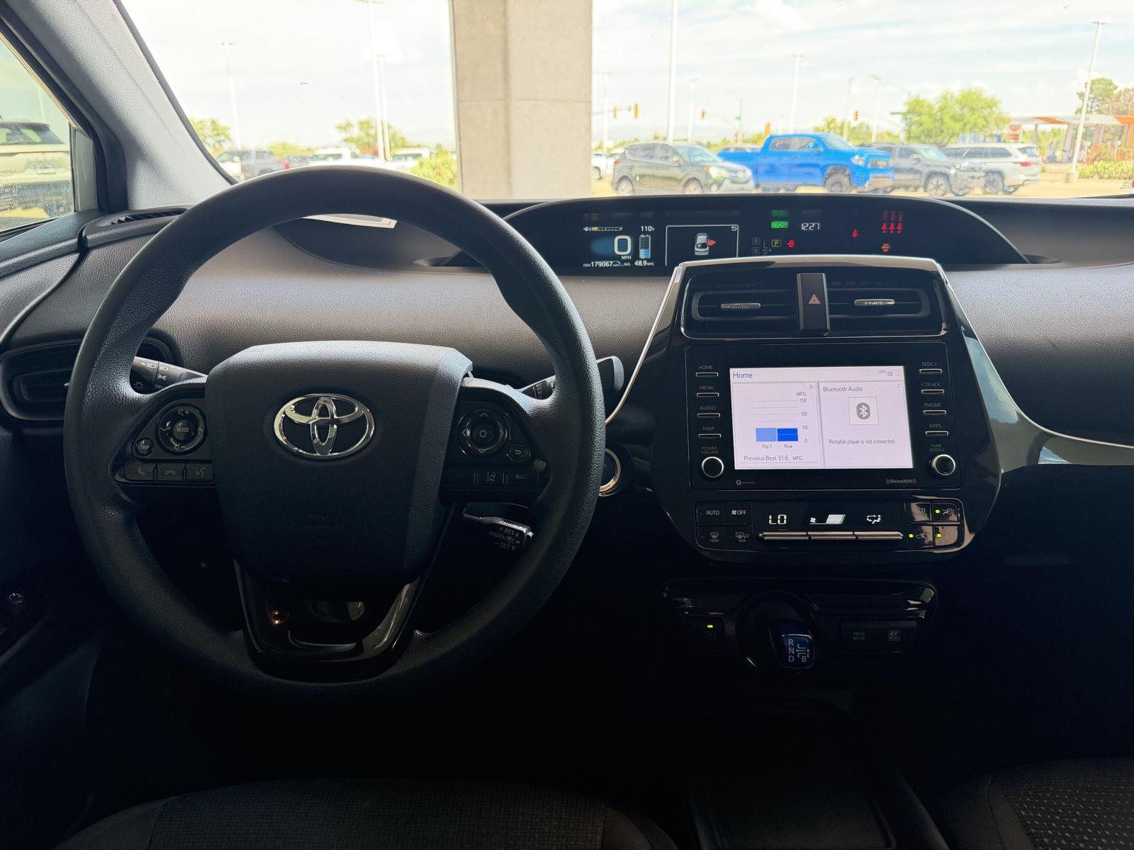 Used 2022 Classic Silver Metallic Toyota LE image 22