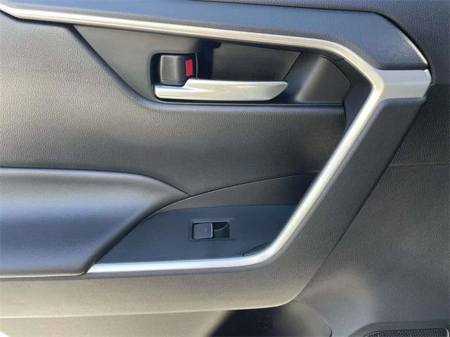 2023 Toyota RAV4 XLE Premium - Photo 13
