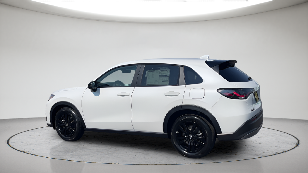 2027 Honda HR-V Sport - Photo 10