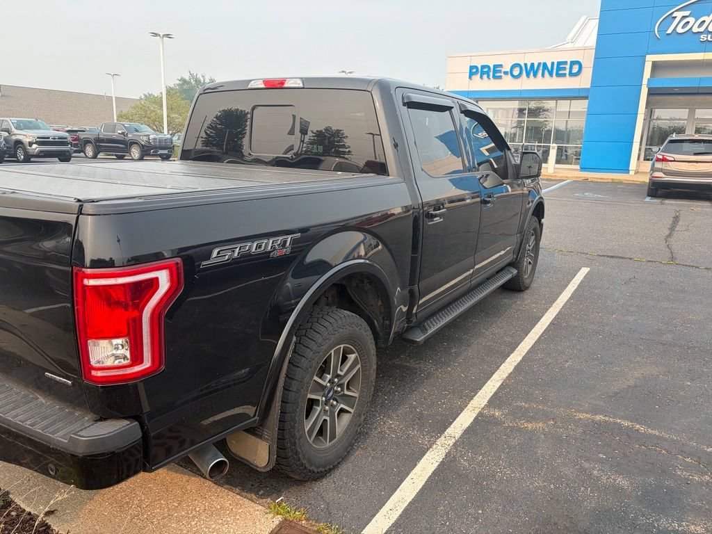 Used 2016 Black Ford XLT image 9