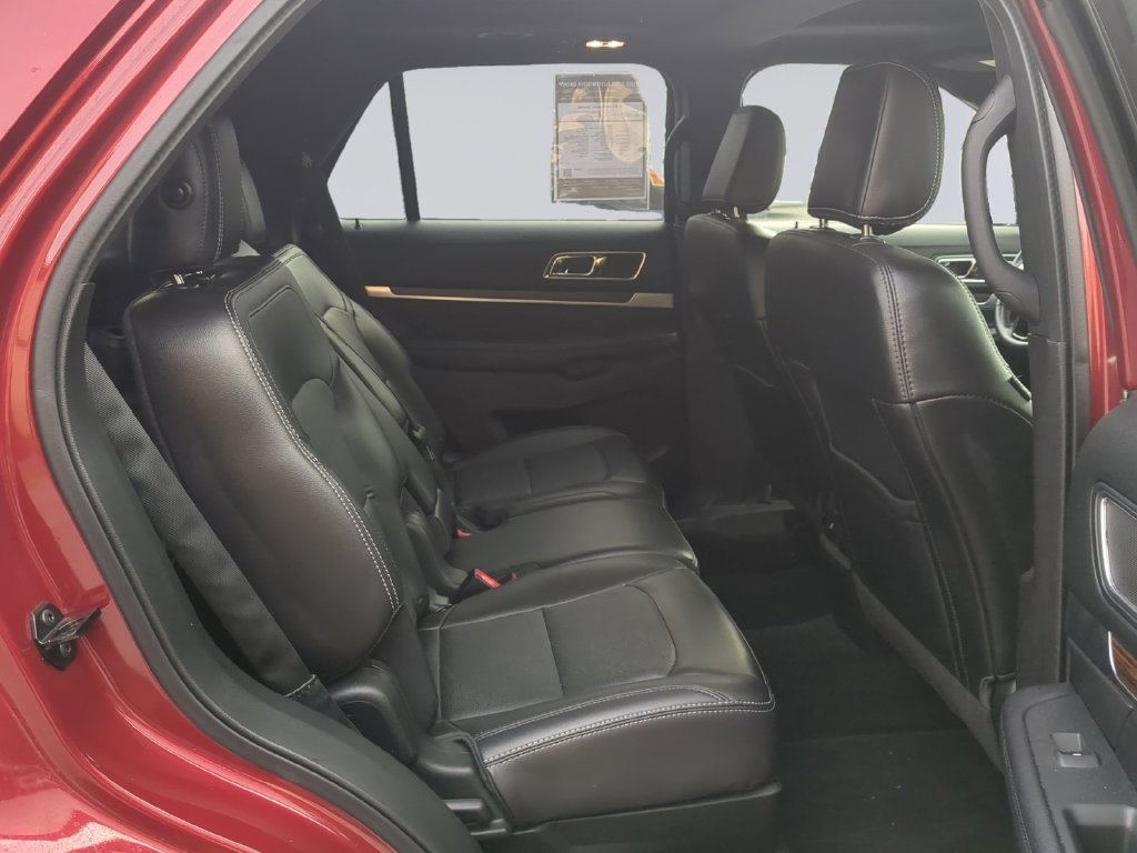 Used 2018 Red Ford Limited image 20