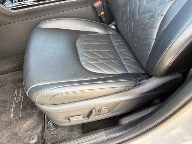 Used 2024 Gray Kia X-Line image 20