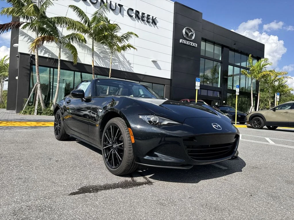 2026 Mazda MX-5 Miata RF Grand Touring - Photo 30