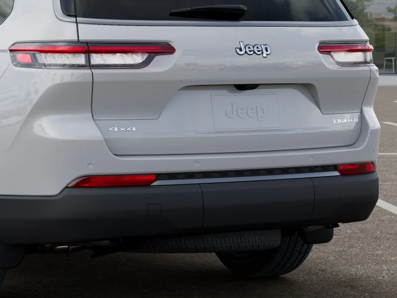 New 2026 Bright White Clear-Coat Exterior Paint Jeep Limited image 67