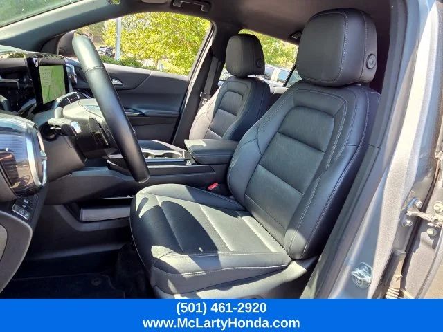 Used 2025 Sterling Gray Metallic Chevrolet LT image 8