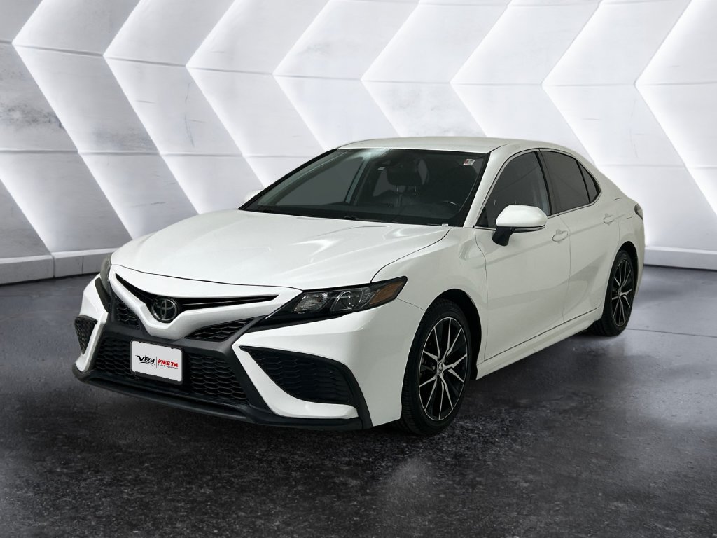 Used 2023 White Toyota SE image 3