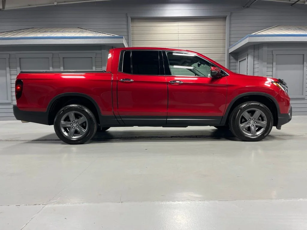 Certified Used 2022 Radiant Red Metallic II Honda RTL-E image 8