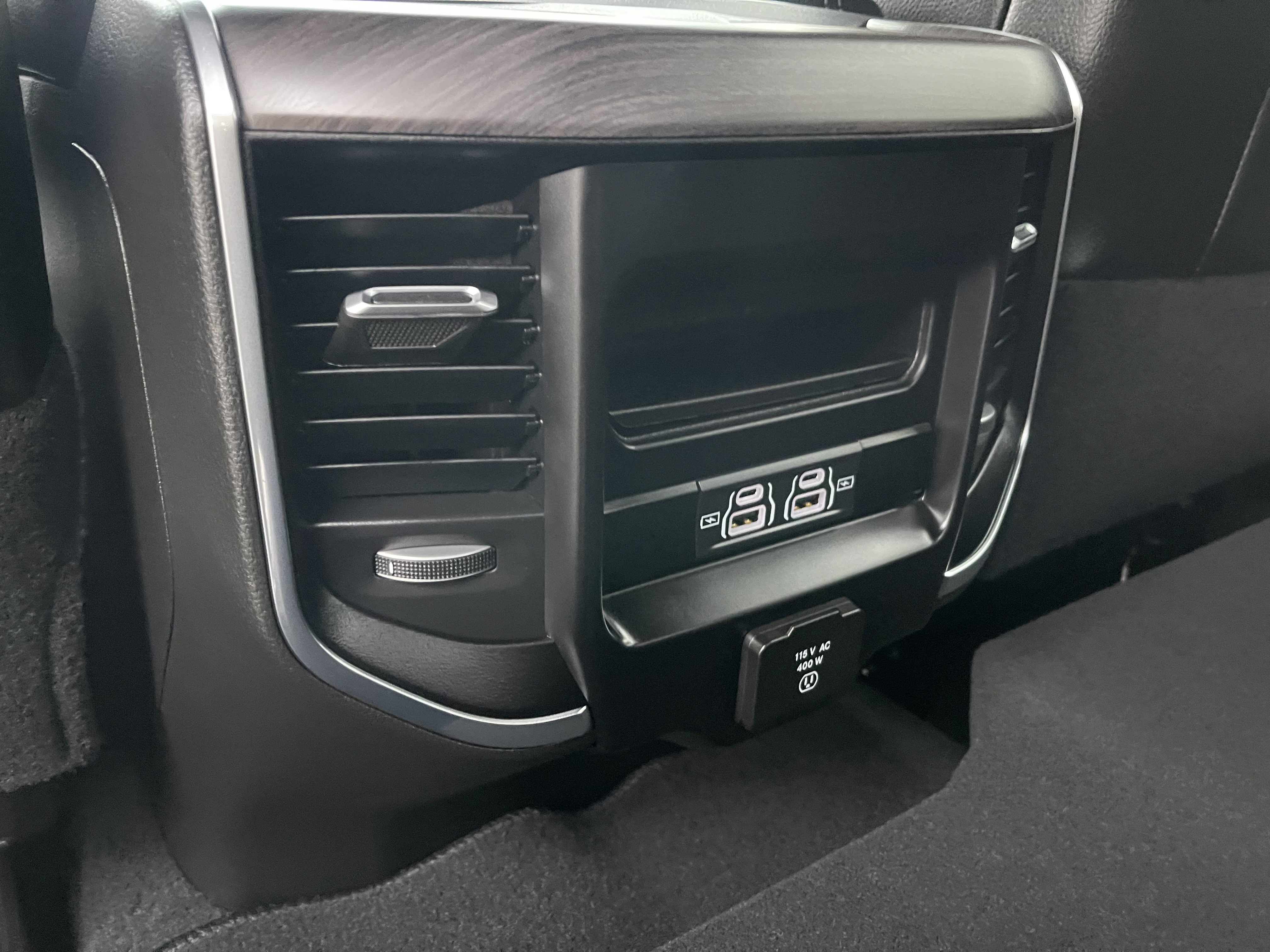New 2026 Bright White Clear-Coat Exterior Paint RAM Laramie image 20