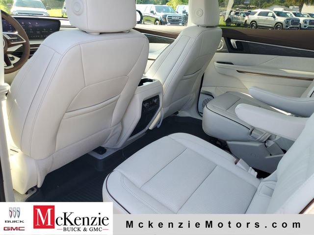 New 2026 Moonstone Gray Metallic Buick Avenir image 22
