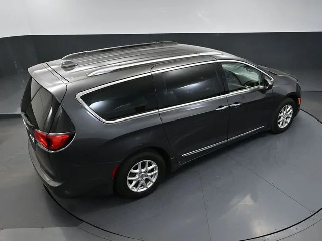 Used 2020 Gray Chrysler Touring L image 44