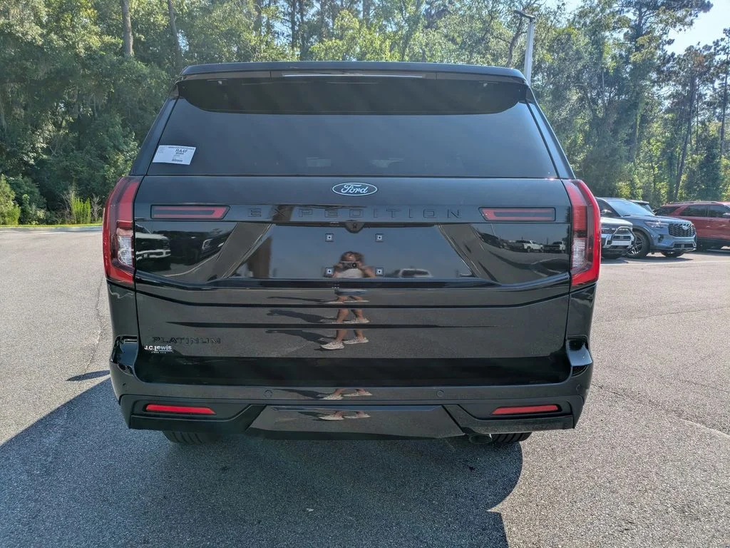 New 2026 Agate Black Metallic Ford Platinum image 5