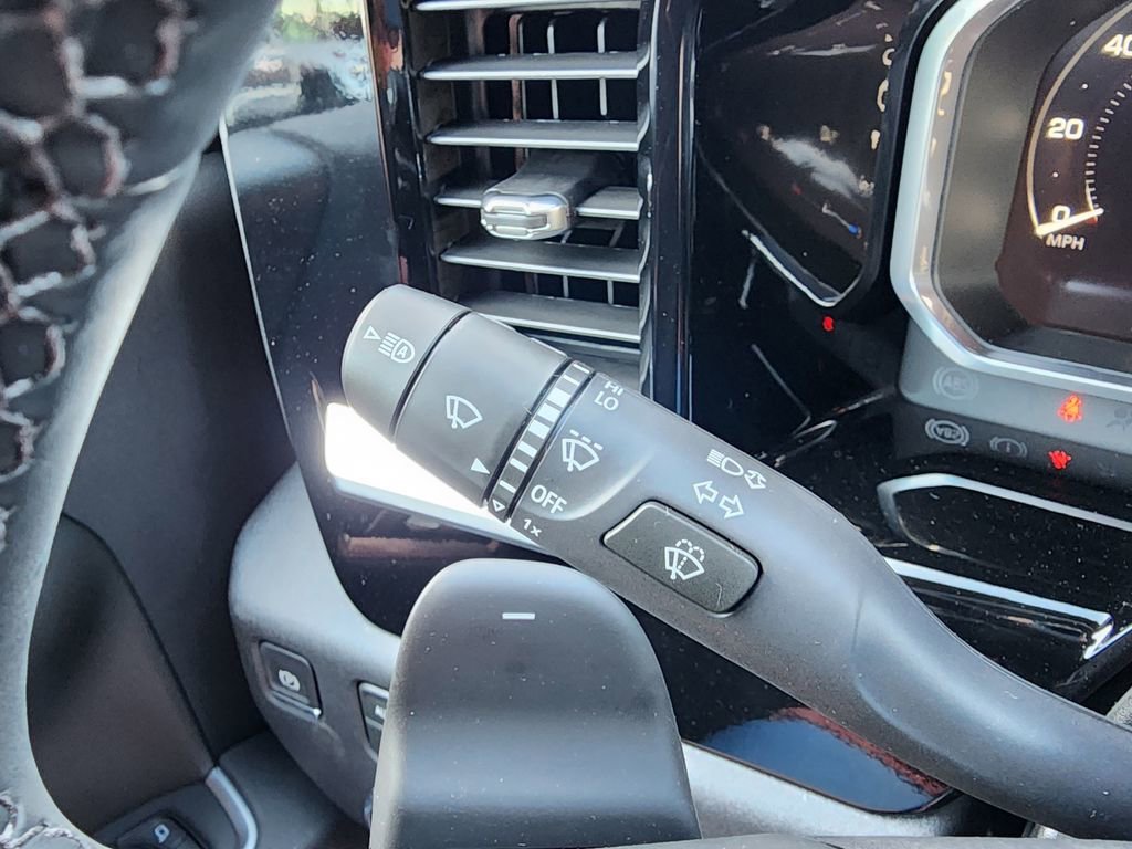 2026 GMC Sierra 1500 SLT - Photo 23