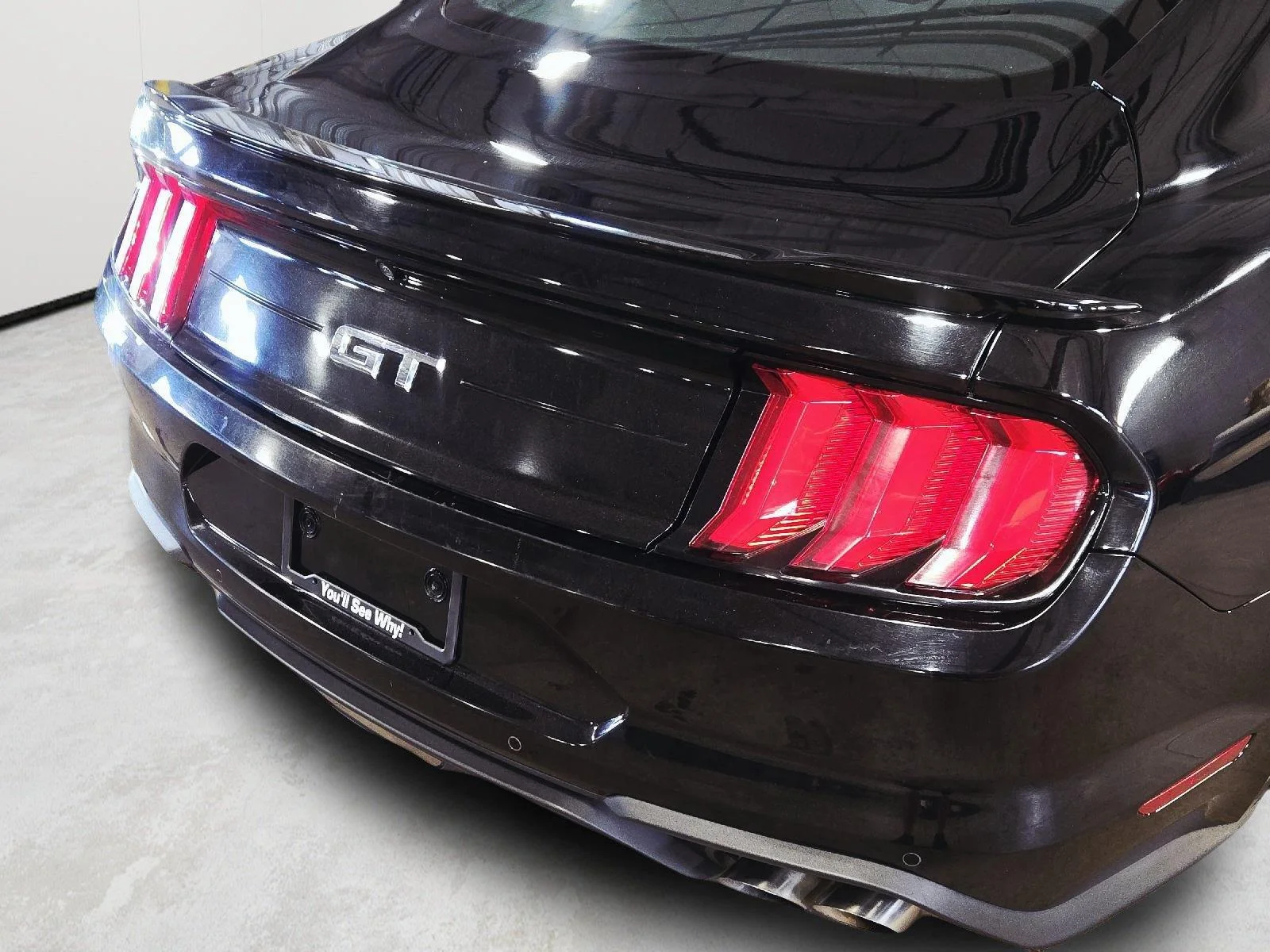 Used 2021 Shadow Black Ford GT image 17
