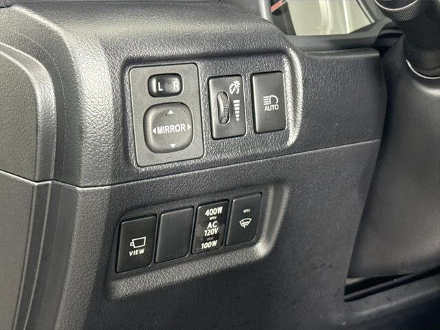 Certified Used 2023 ICE CAP Toyota  image 16