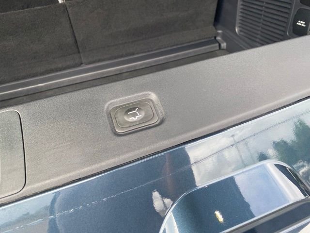 Used 2025 Stone Blue Metallic Ford Platinum image 44