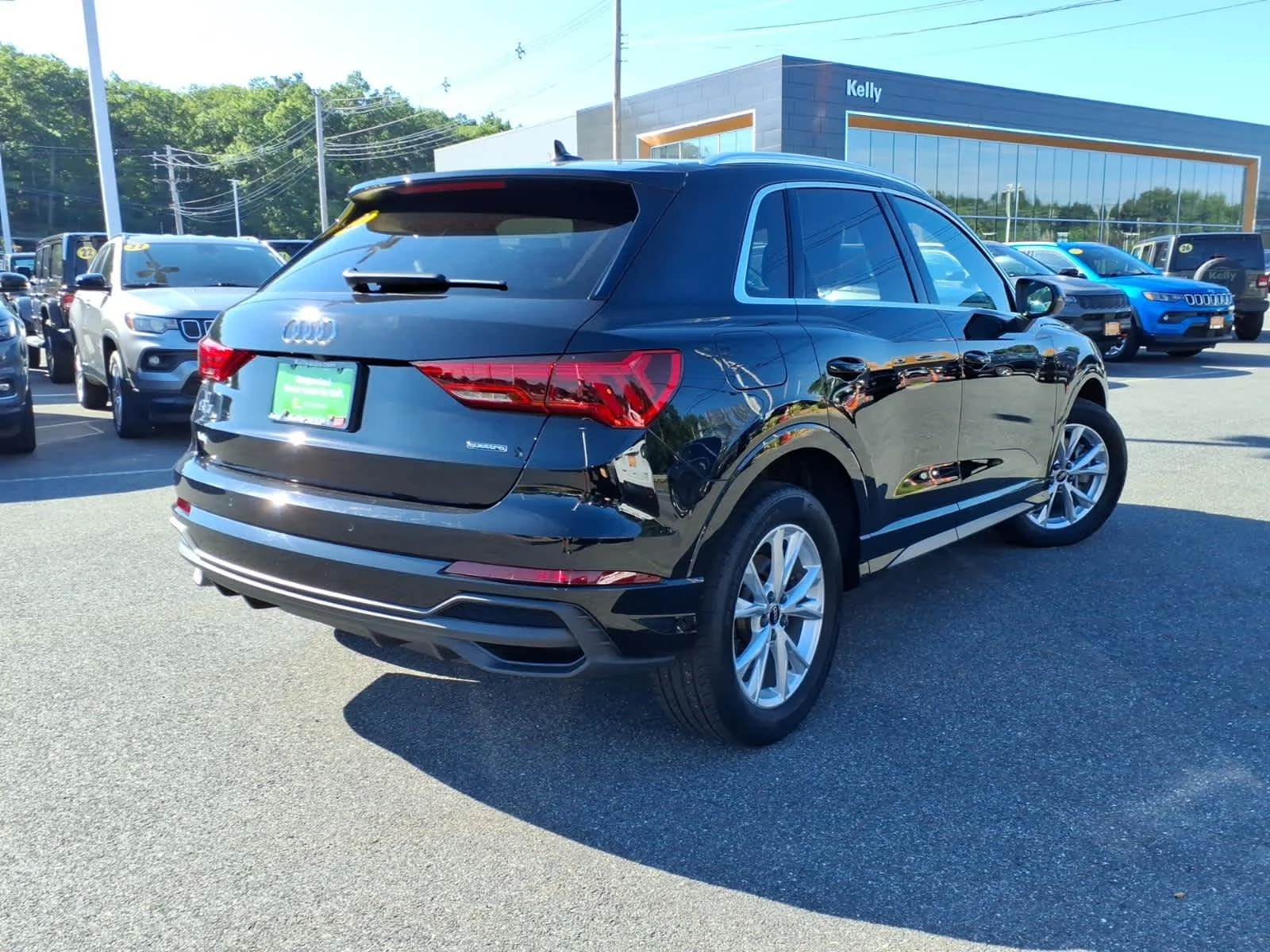 Used 2023 Mythos Black Metallic Audi S line Premium image 7