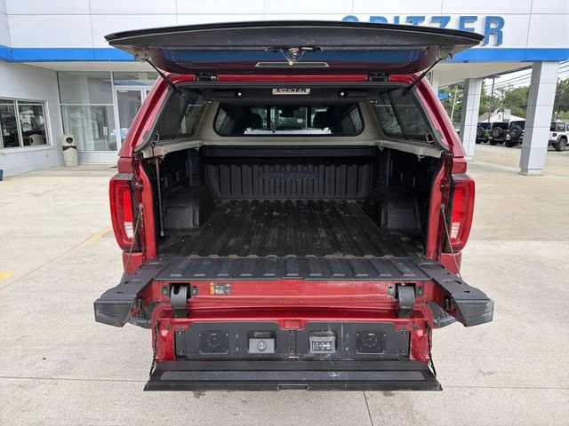 Used 2023 Red GMC AT4X image 27