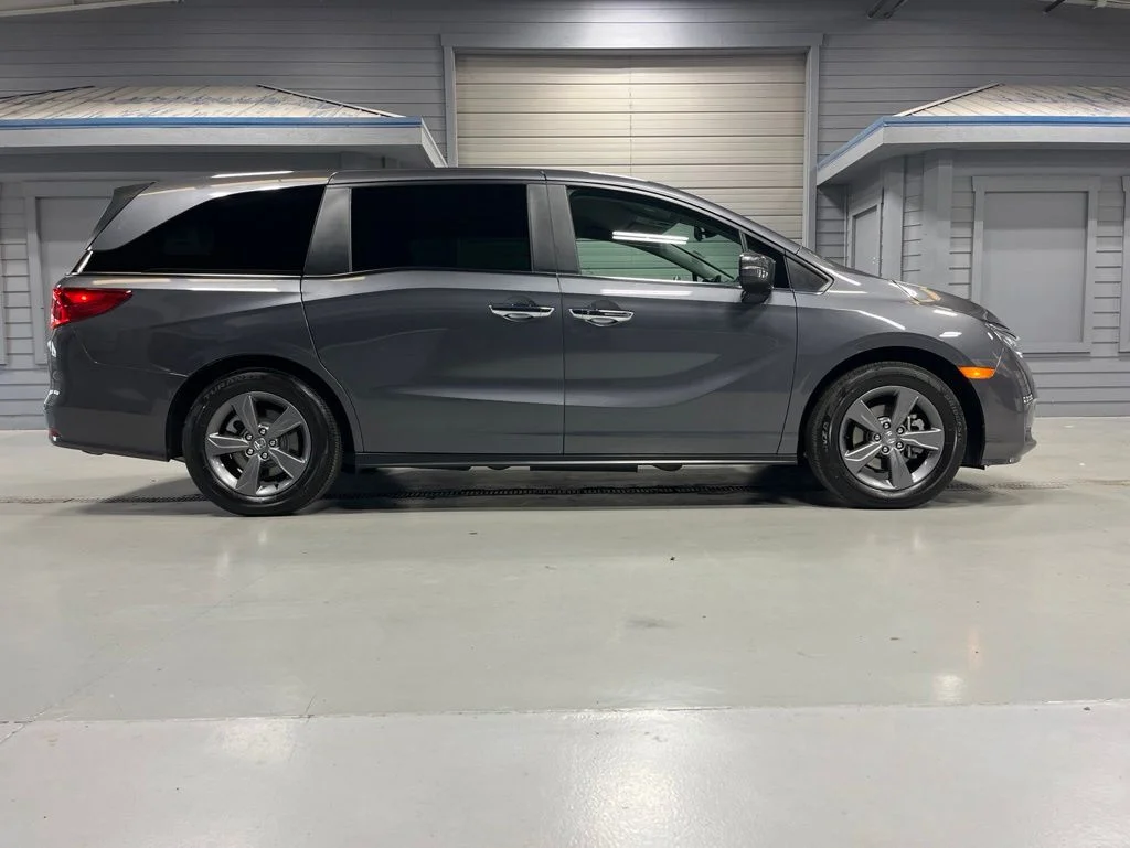 2024 Honda Odyssey EX - Photo 8