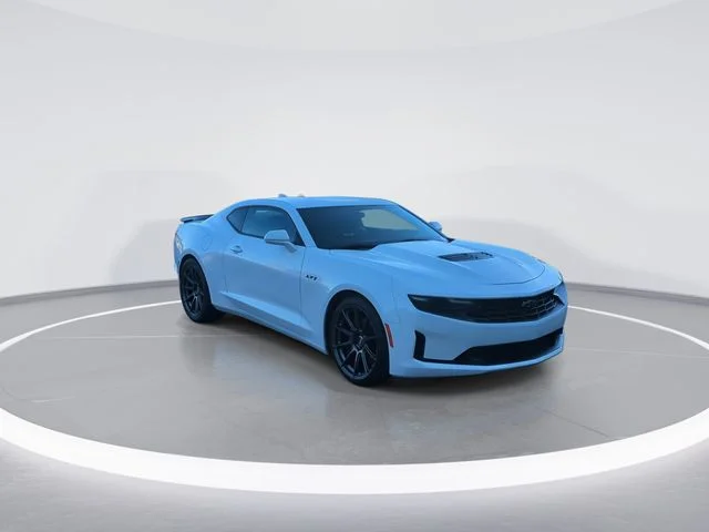 Used 2020 White Chevrolet LT1 image 2
