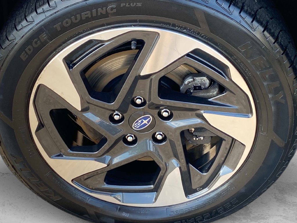 Used 2024 Silver Subaru Limited image 29