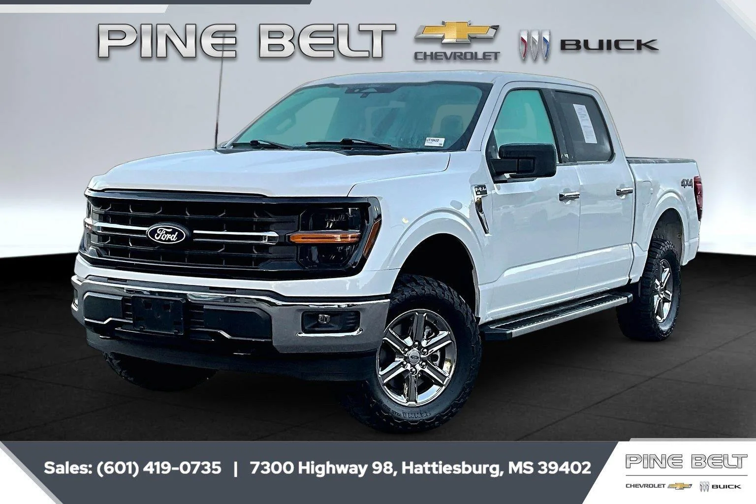 Used 2025 Oxford White Ford XLT image 11