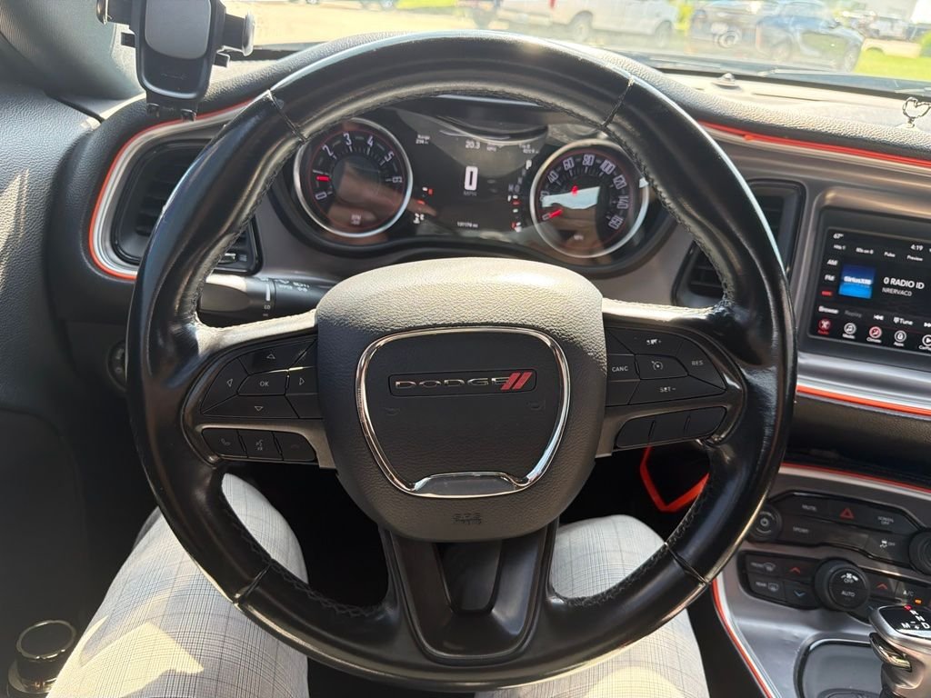 Used 2019 Gray Dodge SXT image 11