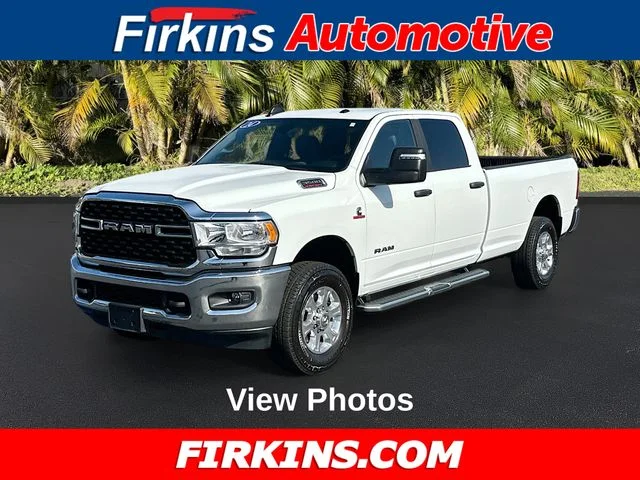 2024 RAM 3500 Big Horn 4X4 Crew Cab LWB's photo