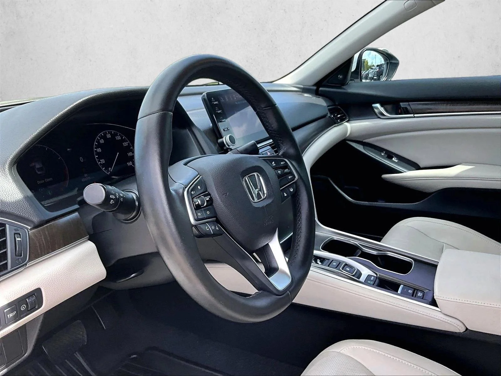 Used 2021 Platinum White Pearl Honda Touring image 13