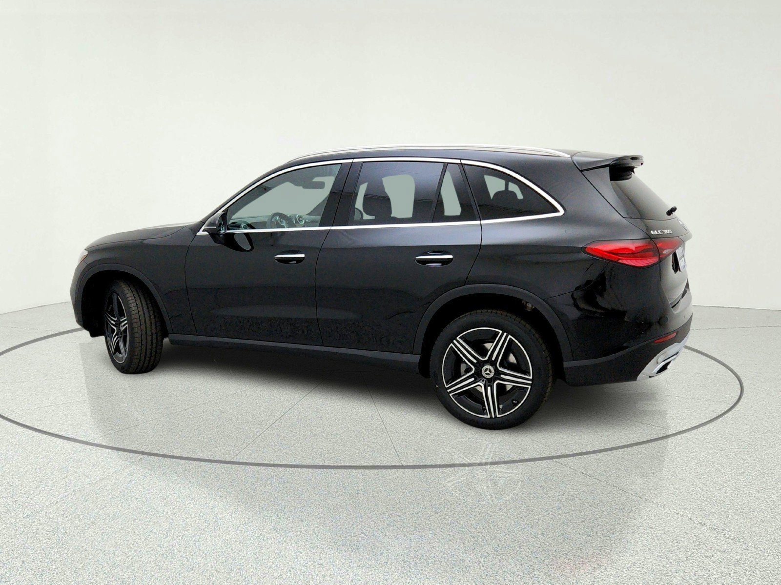 New 2026 Black Mercedes-Benz GLC 300 SUV image 34