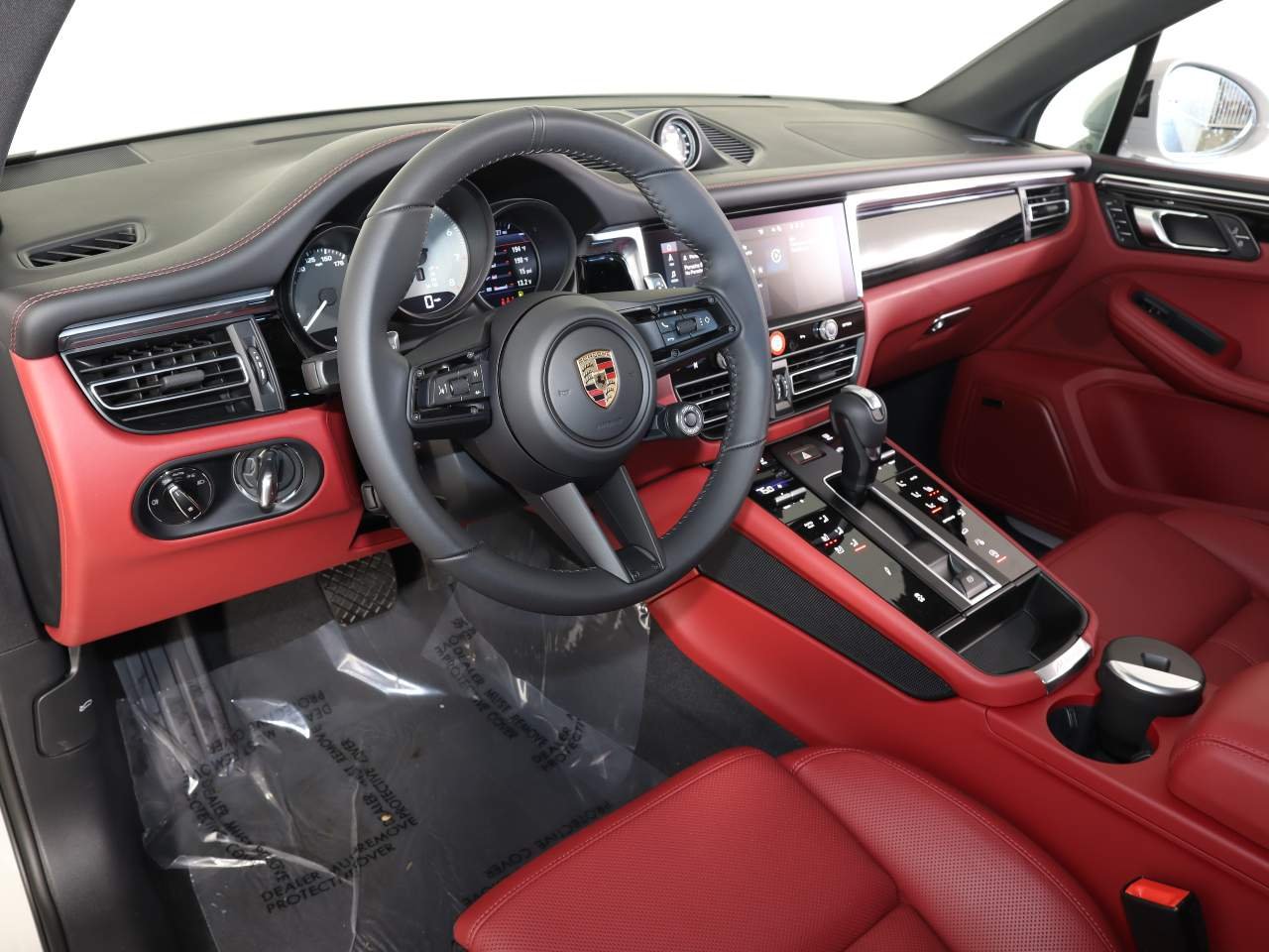 Certified Used 2026 Chalk Porsche Macan S image 4