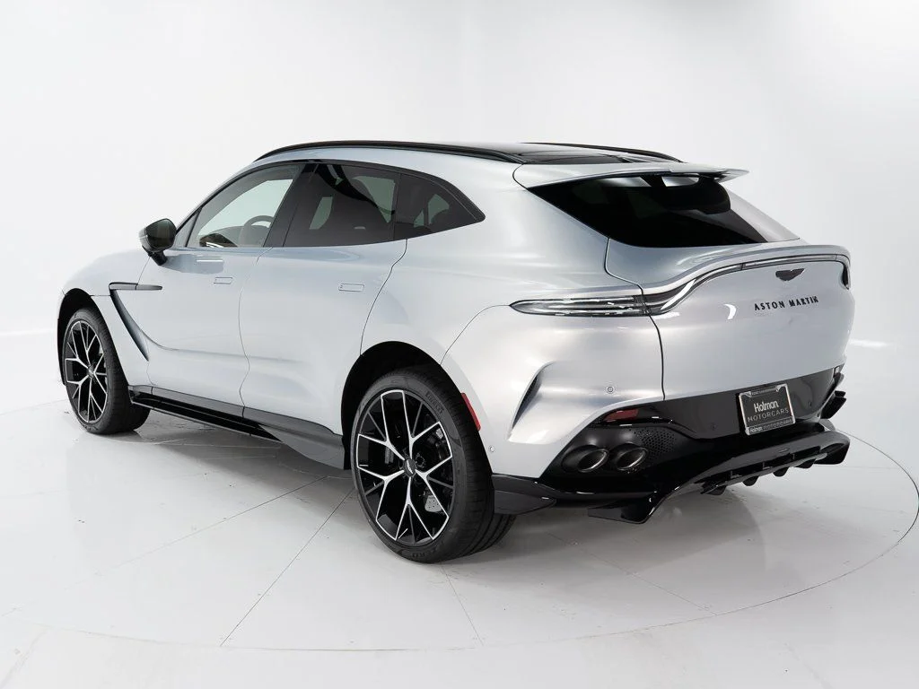 New 2026 Lightning Silver Aston Martin 707 image 3