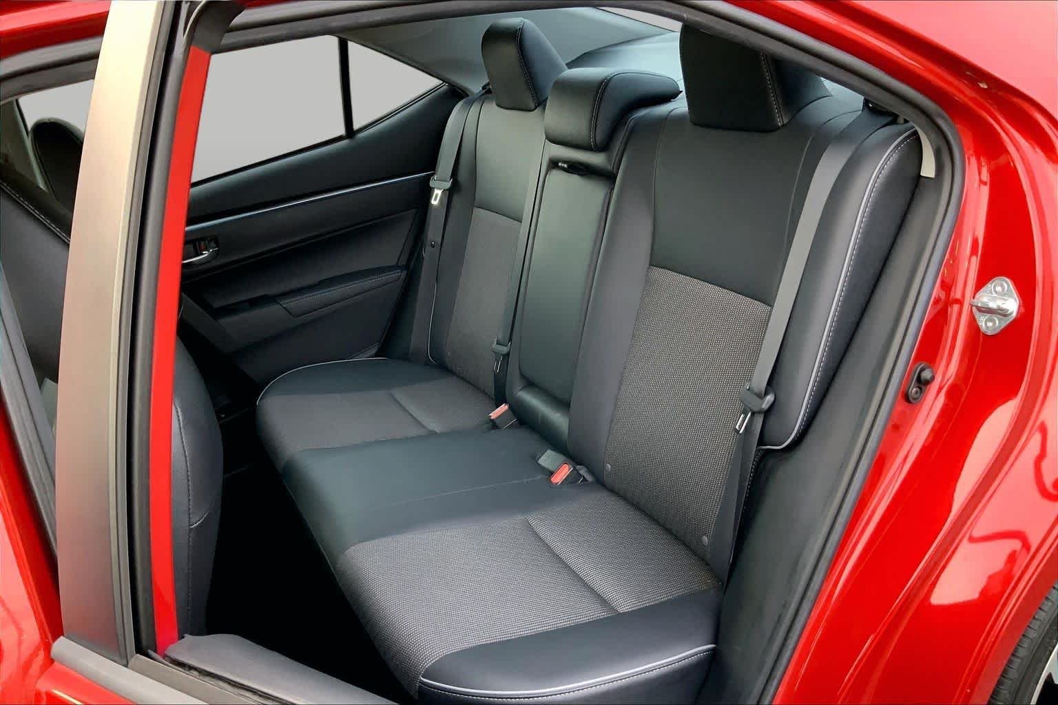 Used 2016 Barcelona Red Metallic Toyota S Plus image 21
