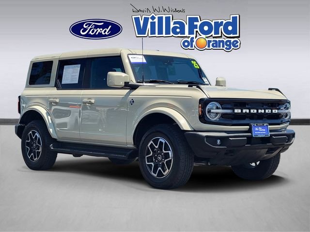 2025 Ford Bronco Outer Banks 4x4's photo