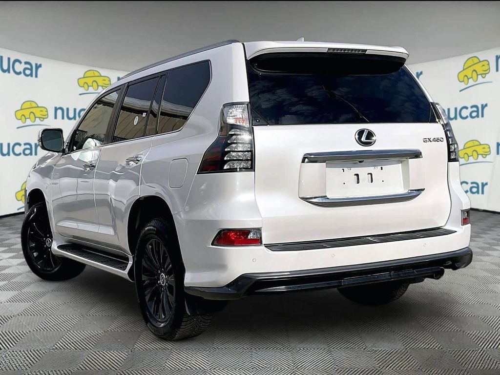 Used 2023 White Lexus 460 Luxury image 4