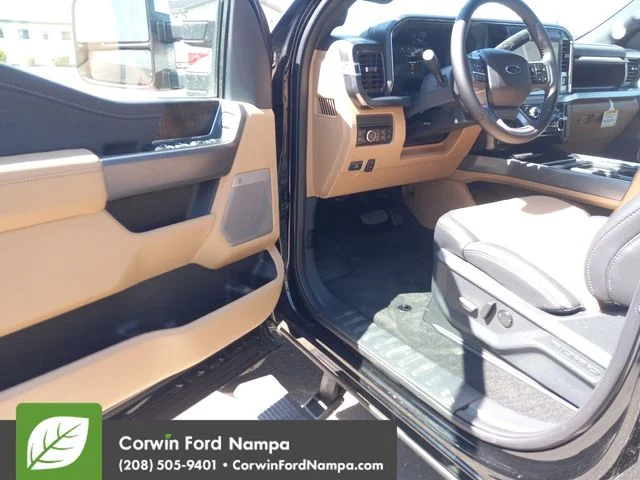 2025 Ford F-350 Super Duty Lariat - Photo 11