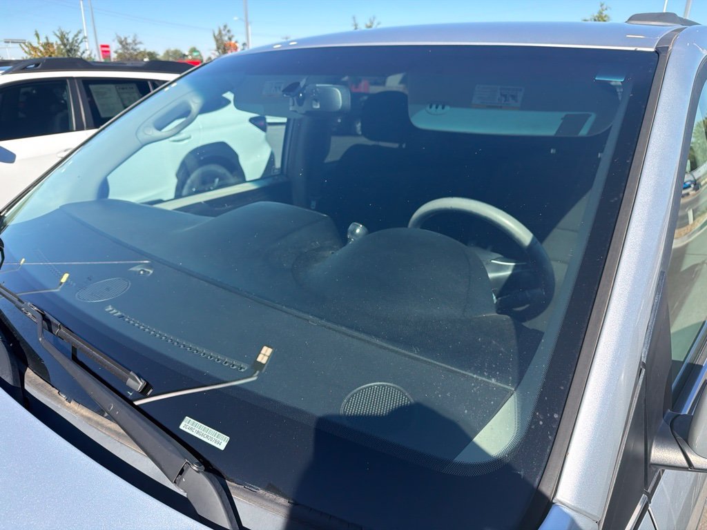 Used 2012 Silver Chrysler Touring image 10