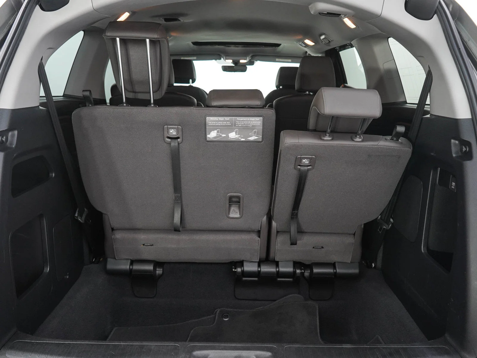 Used 2020  Honda EX-L image 9