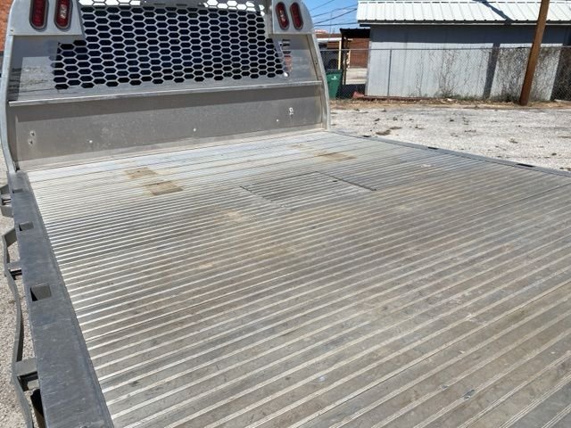 Used 2021 White Ford XL image 22