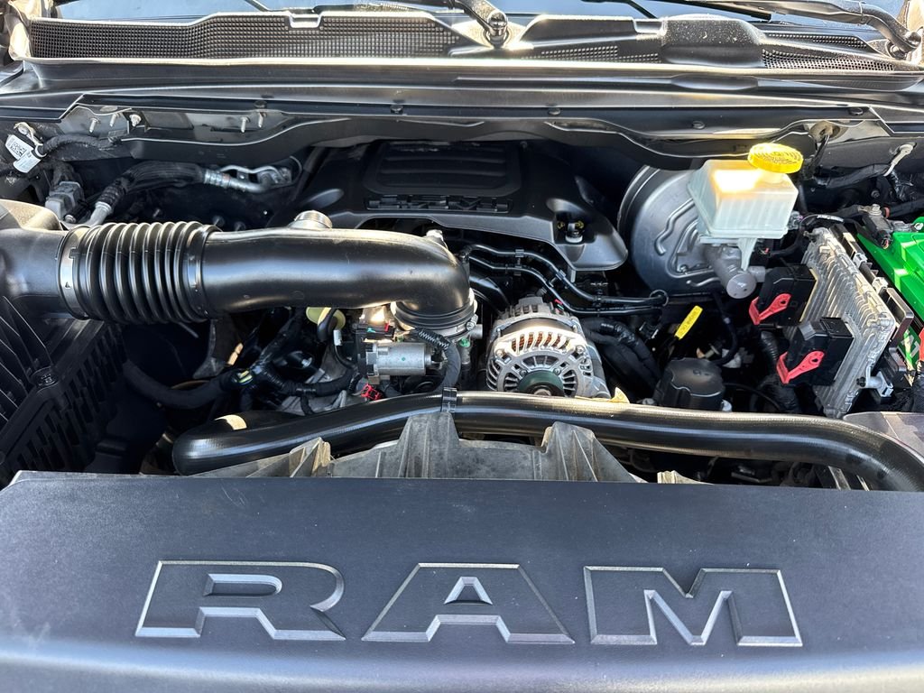 Used 2019 Silver Ram Big Horn/Lone Star image 12